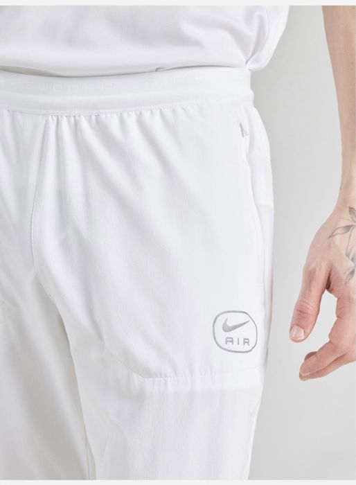 Pantaloni sport Nike albi nepurtati masura M