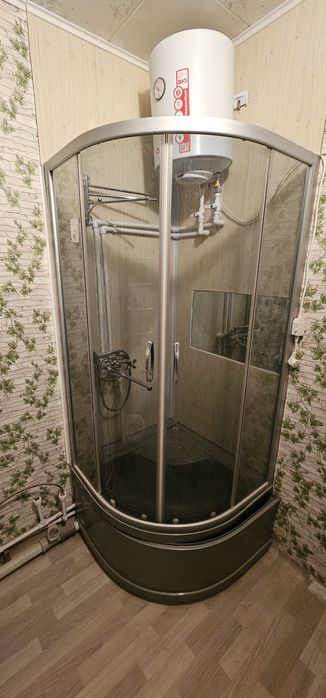 Душевая кабинка б.у.