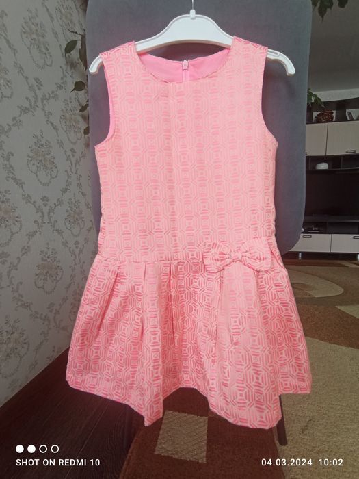 Платья для девочки 4-5 л.