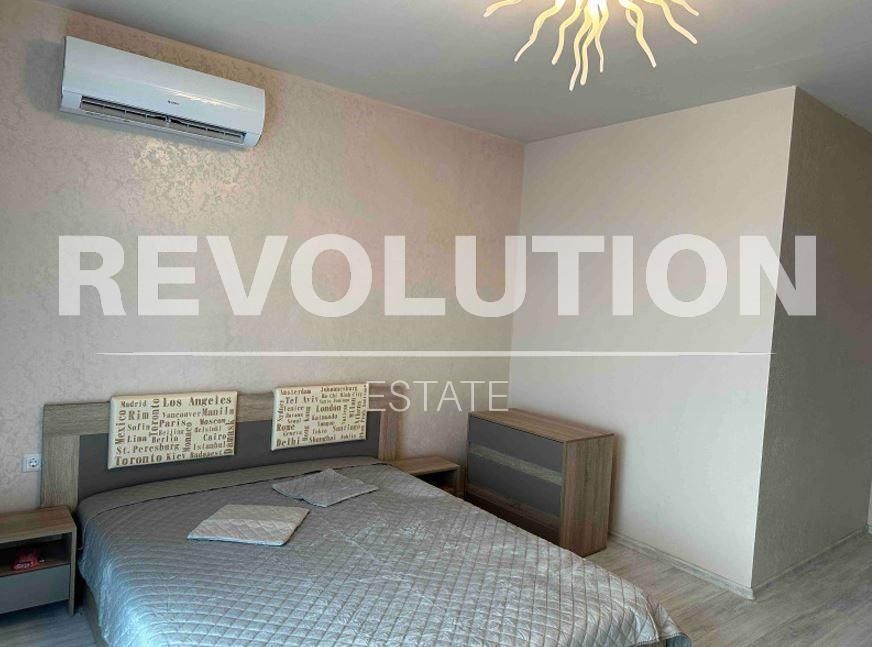 Тристаен апартамент  в гр.Варна, Бриз!