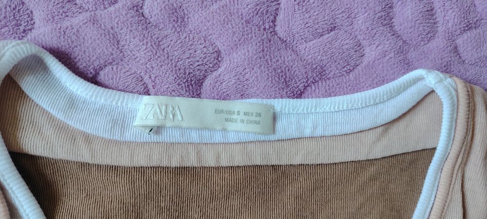 Женская майка от Zara