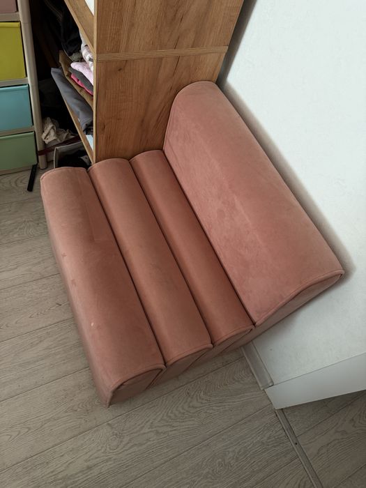 Продам диванчики детские