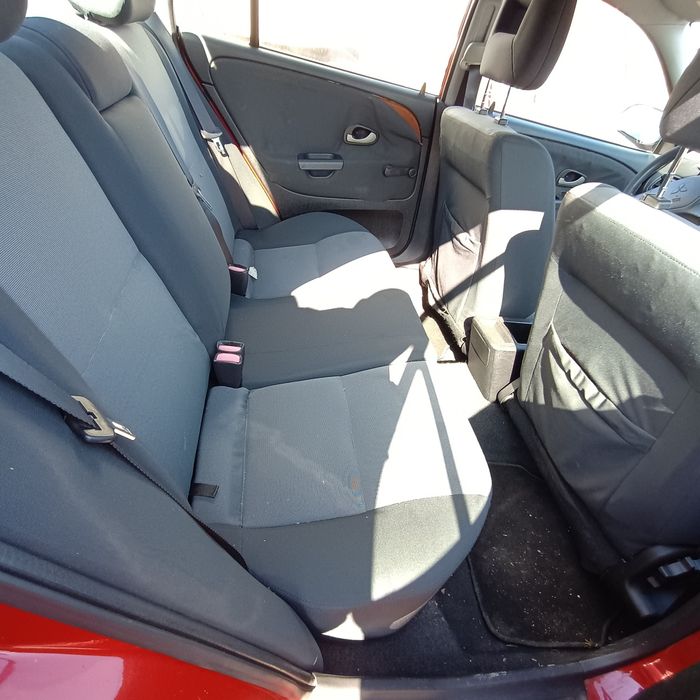 MITSUBISHI Carisma 2004 — imagine 5