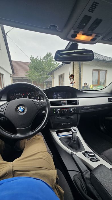 BMW 320D 2010 Facelift
