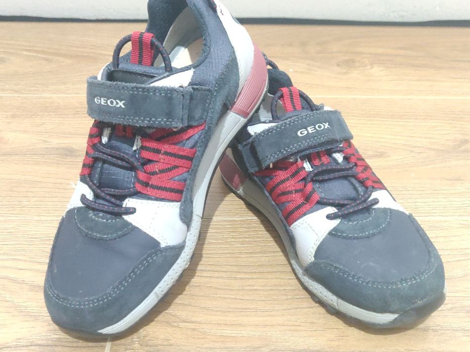Adidași GEOX Respira Junior - Mărimea 32- Navy/Roșu/Gri - Foarte Confo