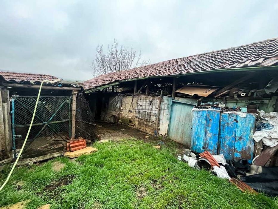 Къща с 3 спални с прекрасна панорама близо до Русе