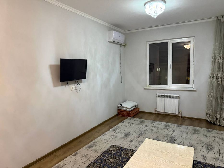 Сдаётся квартира новастройка махтункули 1/8/9/ нету только дивана