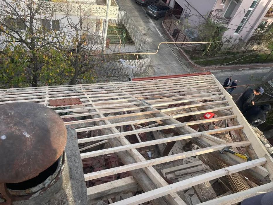 Reparații acoperișuri