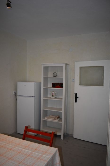 Дава се под наем Тристаен апартамент в Дупница - 90 кв.м за 229.5 € - Снимка #10