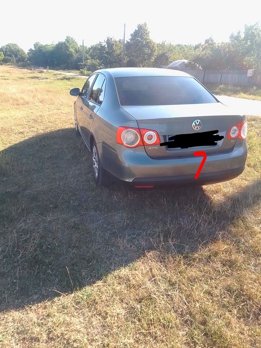 Vind Volkswagen Jetta anul 2008