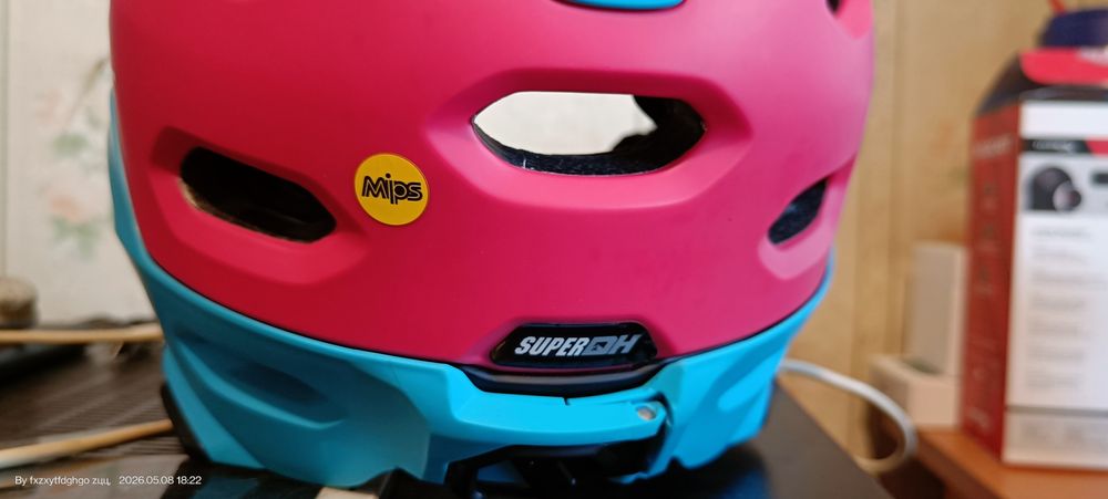 Каска Bell Super DH S