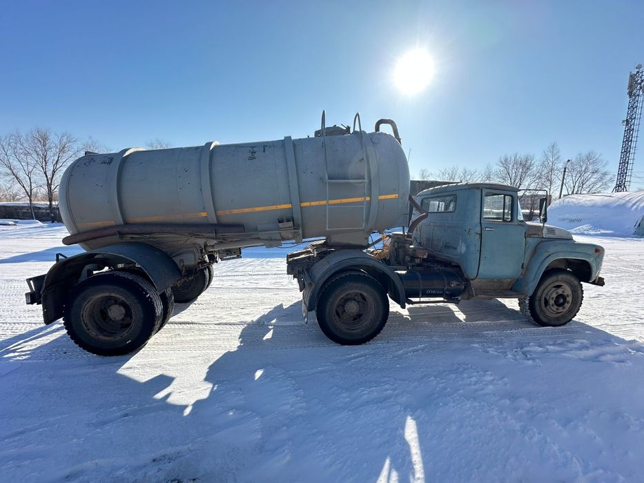 Ассенизатор ЗИЛ 130