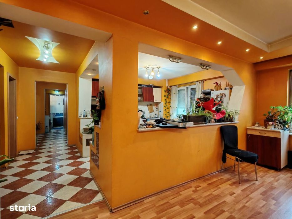 Sofimob Team /Apartament la cheie / 4 Camere Rogerius