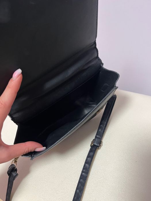 Черна малка чанта