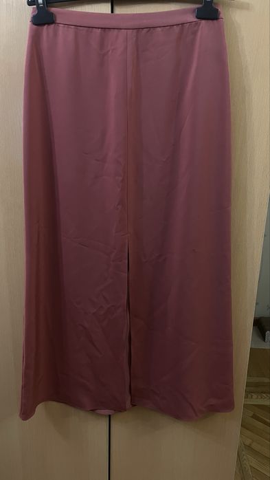 Продам оегкую юбку