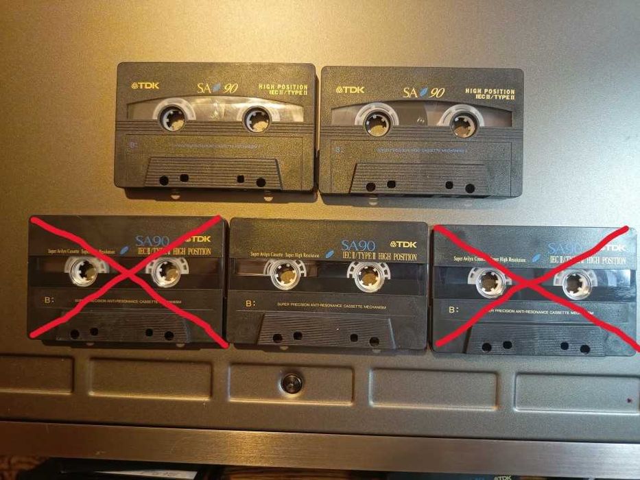 Аудио кассеты тип II TDK и MAXELL. Разные.