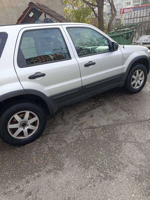 Продавам Ford Maveric 2.3 150 XLT