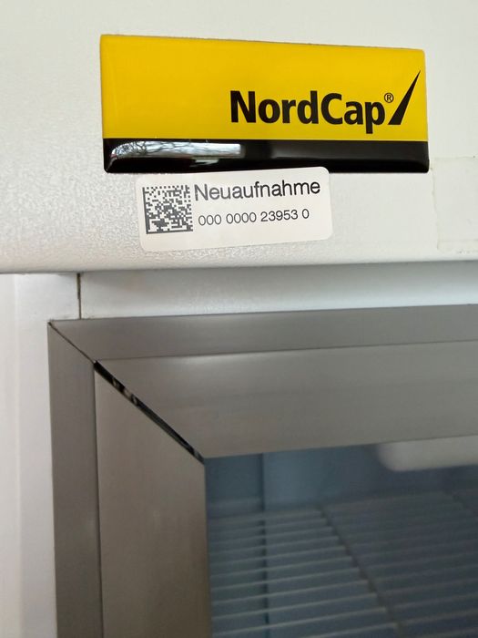 Професионален вертикален фризер NordCap – отлично запазен