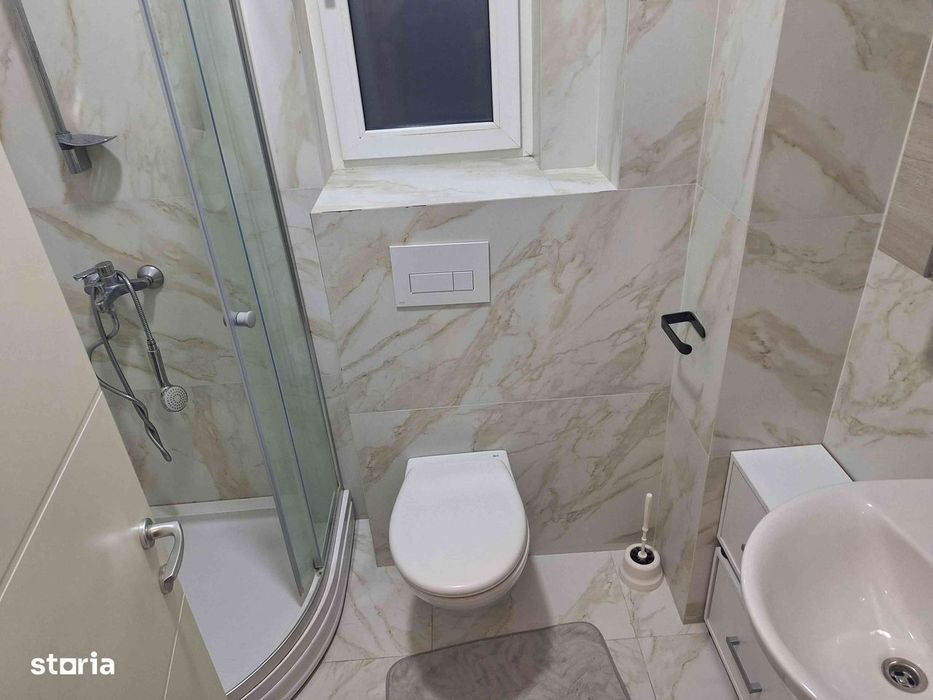 Închiriez apartament 2 camere