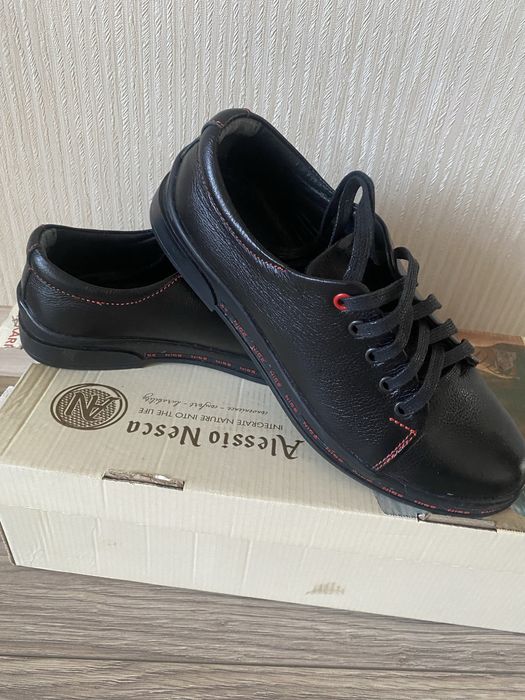 Полуботинки нат кожа новые