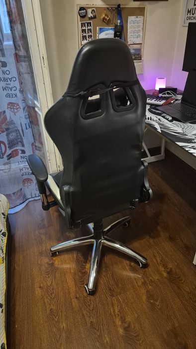 Игровое кресло для геймеров