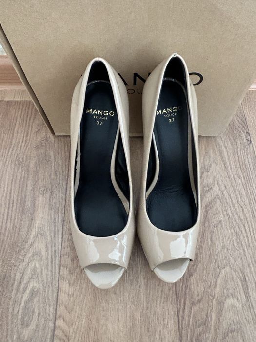 Продам женскую обувь