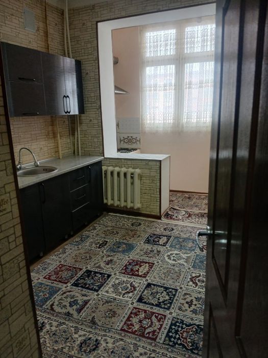 Пиридастгир кучасида жойлашган 2 хонали квартира ижарага берилади