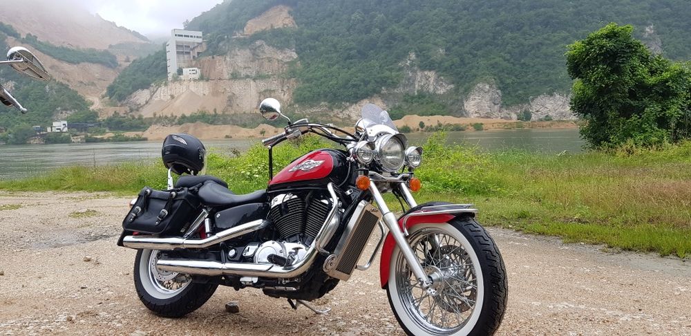 Honda VT 1100 Shadow  American Classic Edition (Schimb cu A6 Quattro)