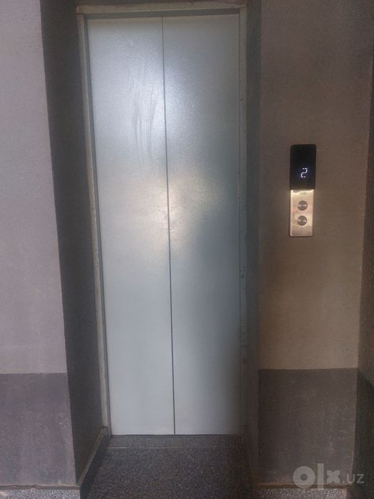 Qarshi shahar Yangi dom 1 xonali uy sotiladi