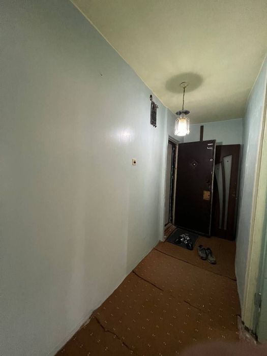 Kirgili pelikanda 4qavatli etajning 4-qavatida 2xonali uy