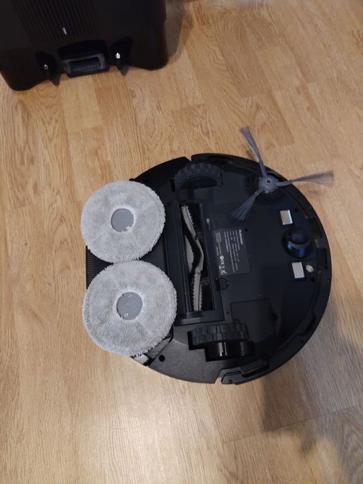 Aspirator robot Rohnson