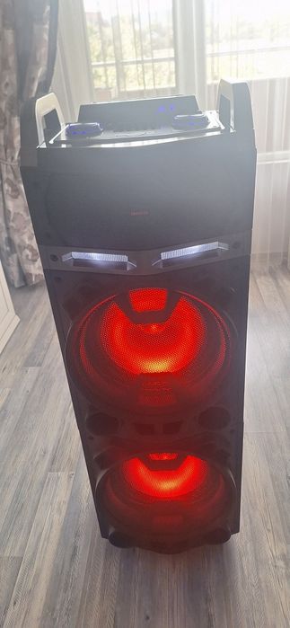 Продавам Тонколона aiwa