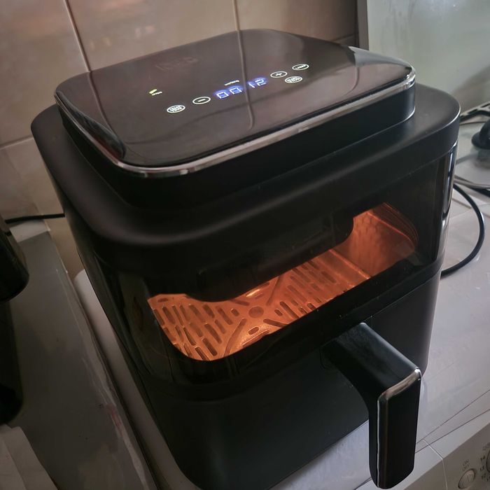 Airfryer [Friteuza cu aer cald) Star-Light DAFV-1400X6, 1400 W, 6 l, 12 Programe