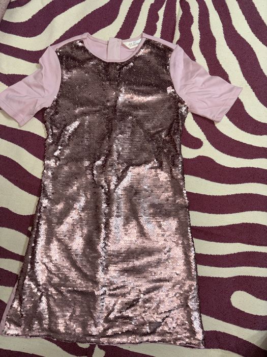 Детское платье блестящее