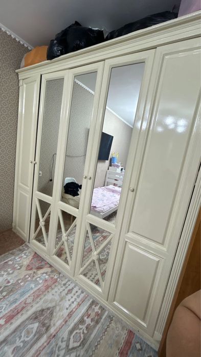 Продам шкаф за 50000