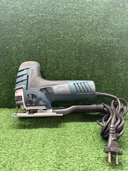 Зеге с регулаж та оборотите Bosch GST 150 CE