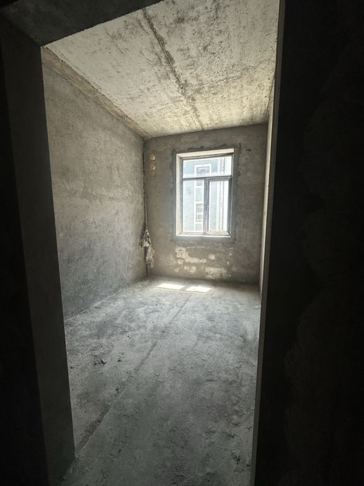 2 xonali  Kvartira sotiladi srochna