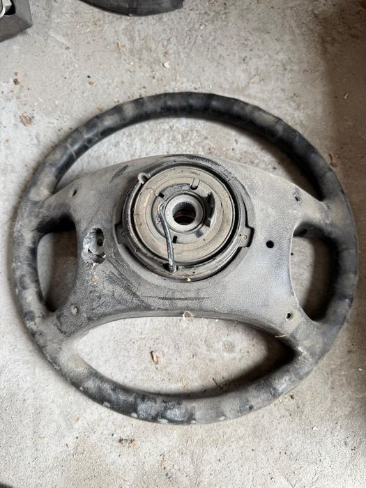 Запчасти на БМВ е 36