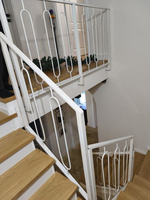 Balustrada porti gard la comanda