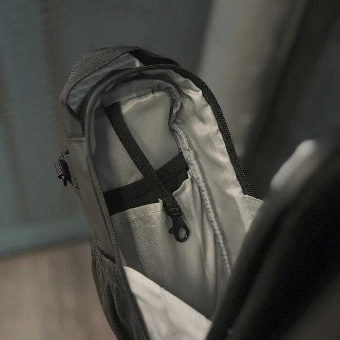 Магнитна чанта за фитнес или работа