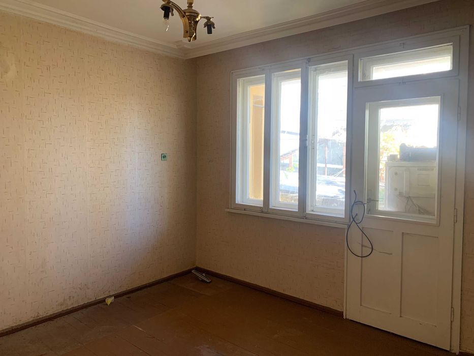 ЕТАЖ ОТ КЪЩА с ПРИЗЕМЕН етаж в гр. Сопот