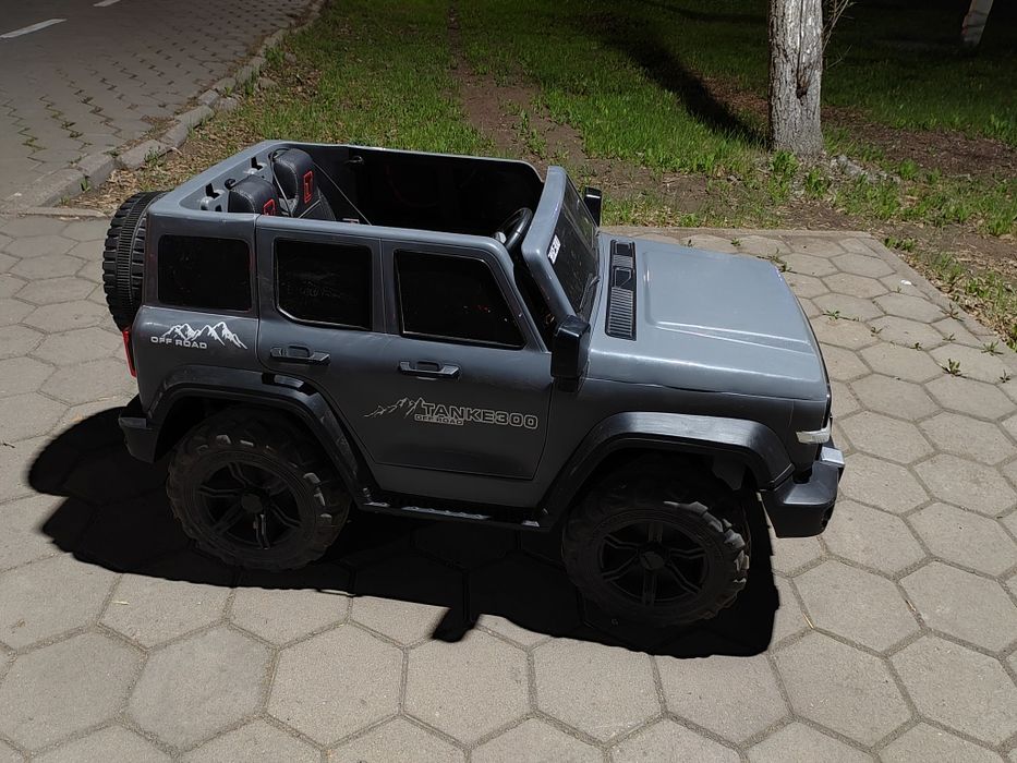 Продам детские электромобили