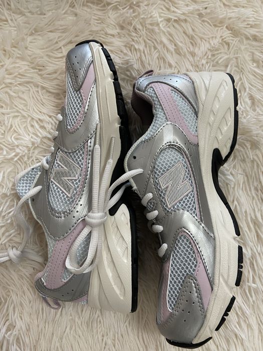 Adidasi Originali  NEW BALANCE /NIKE  nr 38 Noi !