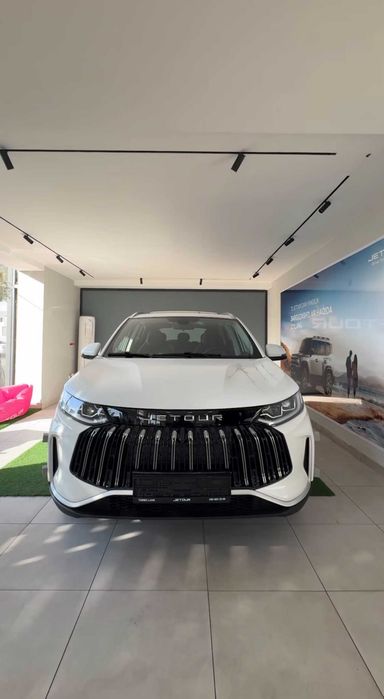 Yangi JETOUR X50 2025 Rasmiy dilerdan kafolat bilan foydali kreditga