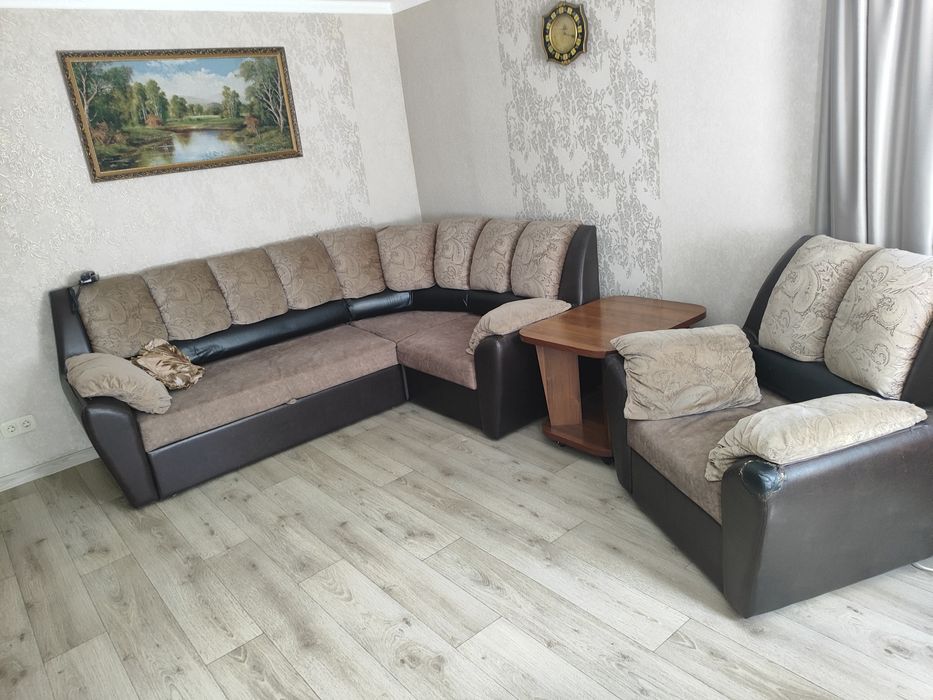 Продаю мягкий уголок