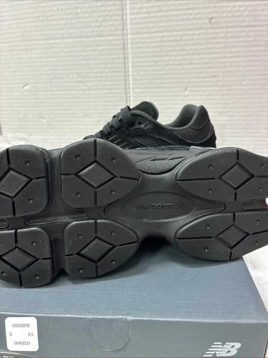 New Balance 9060 Triple Black (36-44)