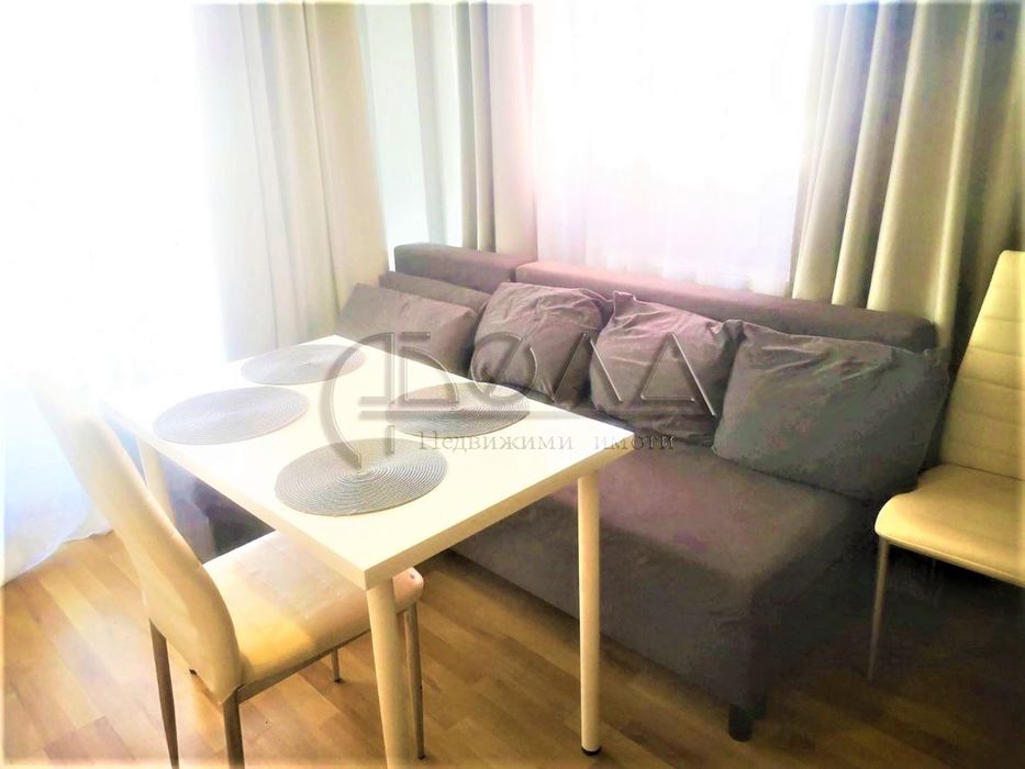 Дава се под наем Двустаен апартамент в София, Красно село - 55 кв.м за 448.8 € - Снимка #2