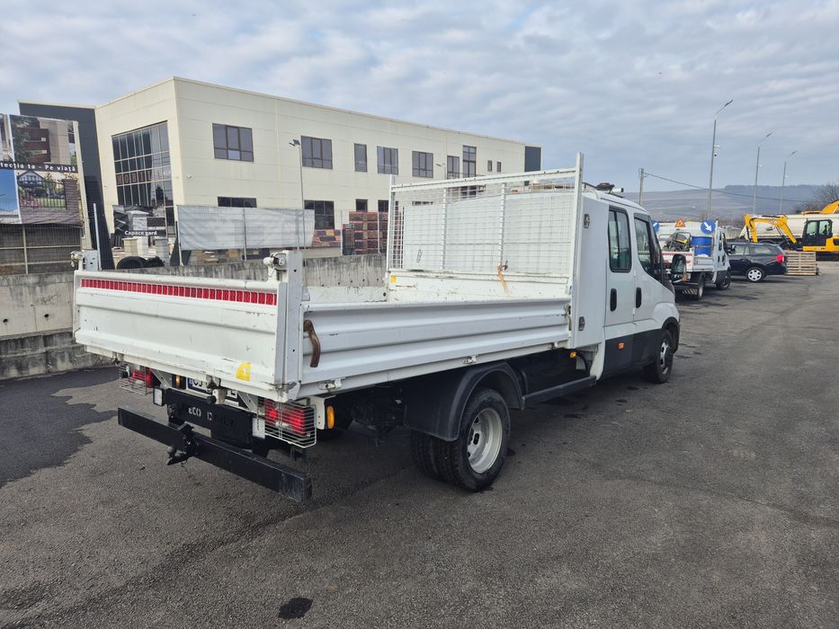 Vand Iveco daily 7 locuri 35c140