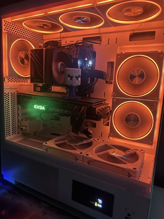 Vand PC Gaming cu i5 12400, 32GB ram ddr4, RTX 3070