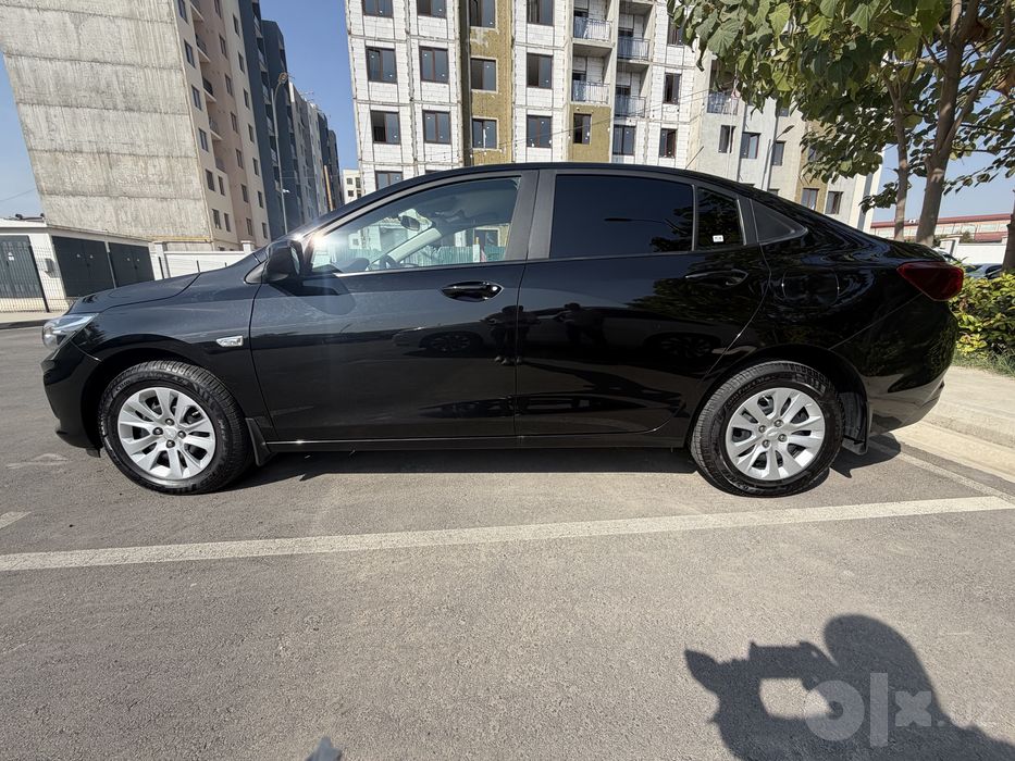Onix 3LT MT 2025 yil 12260km